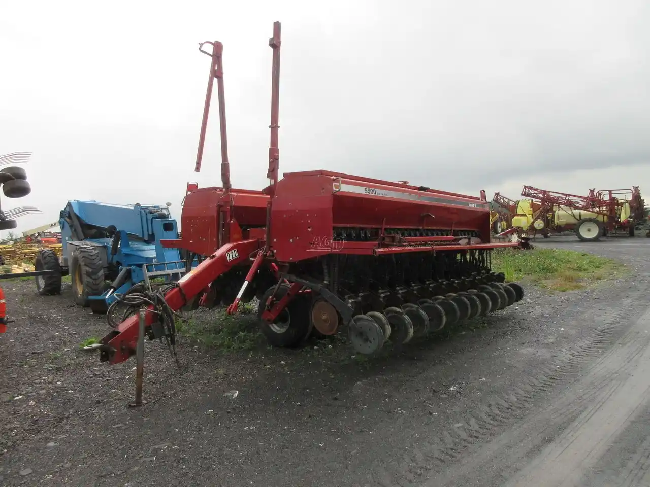 Gallery image 1 for Used Case IH 5500 Drill