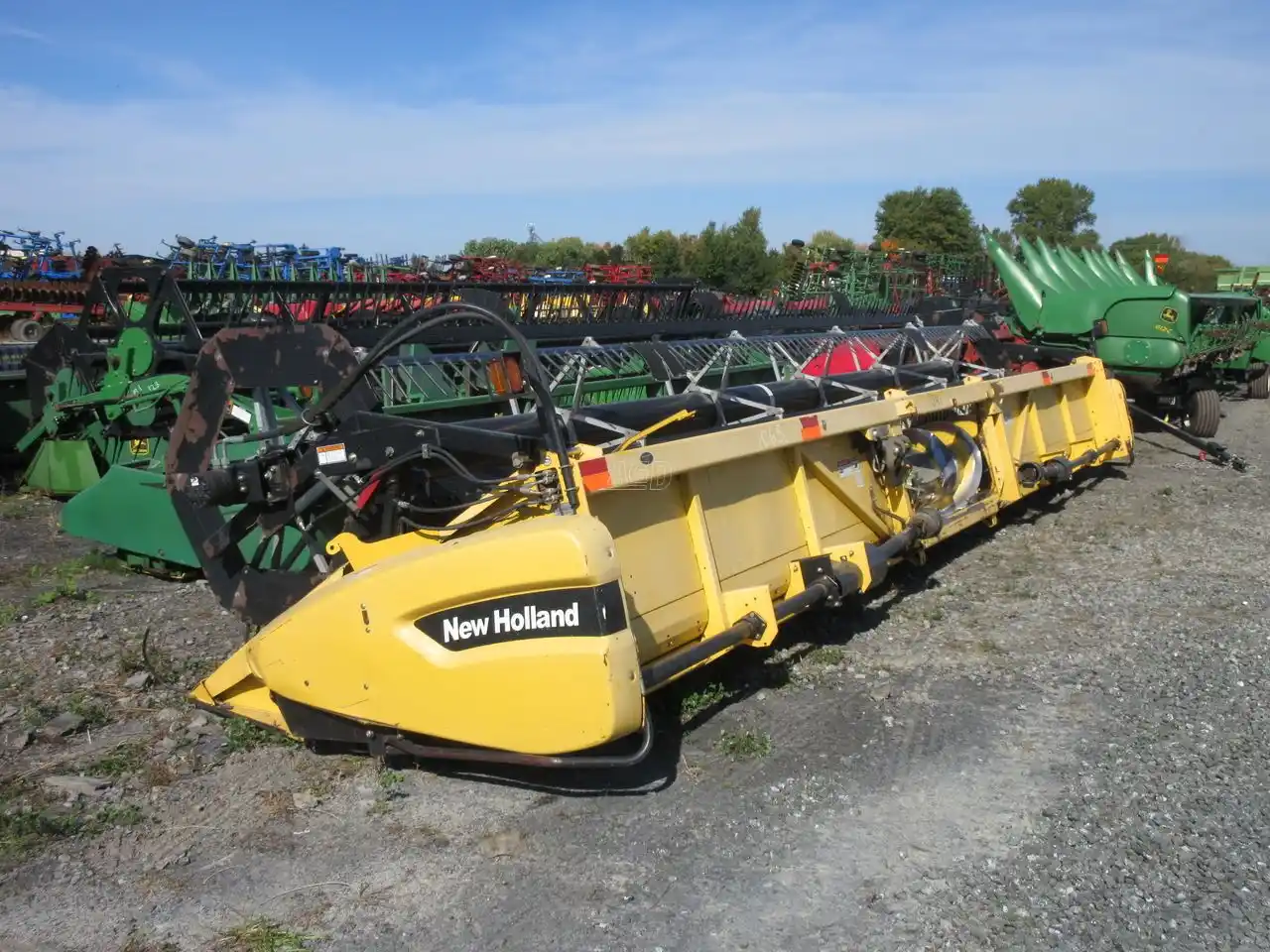 Gallery image 1 for Used 2003 New Holland 74C Header - Flex