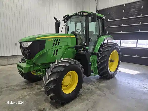 Gallery image 2 for 2019 Case IH FARMALL 110V Tractor