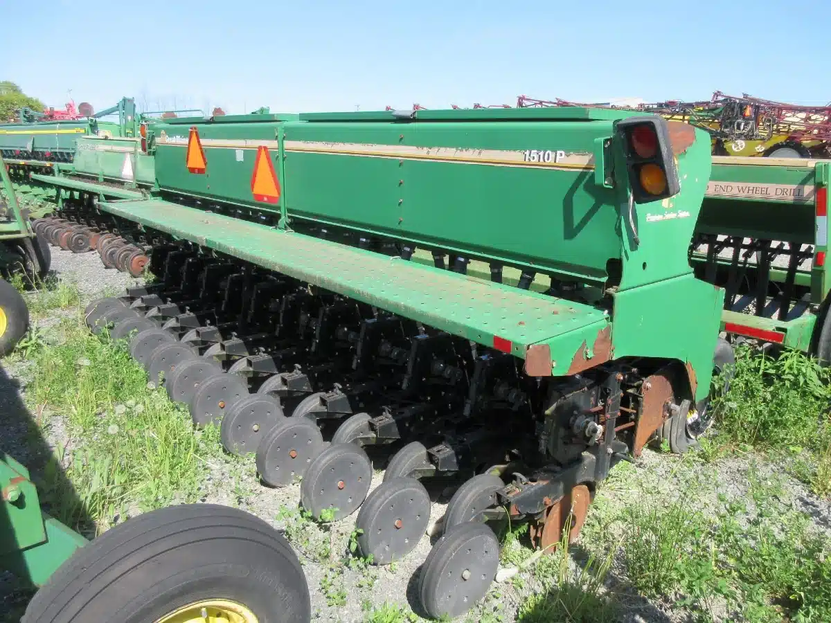 Photo de la Galerie 1 pour Great Plains 1510P Semoir