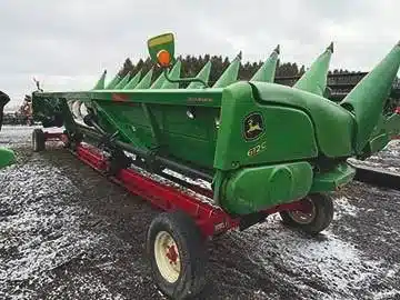 Photo de la Galerie 1 pour John Deere 612C Nez - Maïs