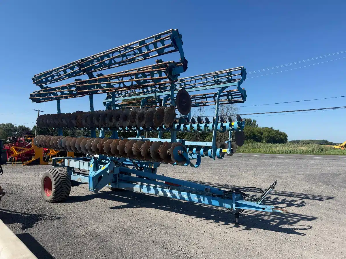 Gallery image 1 for 2013 Lemken Gigant 10/Heliodor 8 Disc High Speed