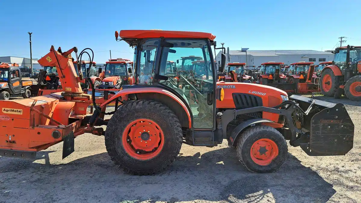 Gallery image 2 for Used 2018 Kubota L6060 Tractor