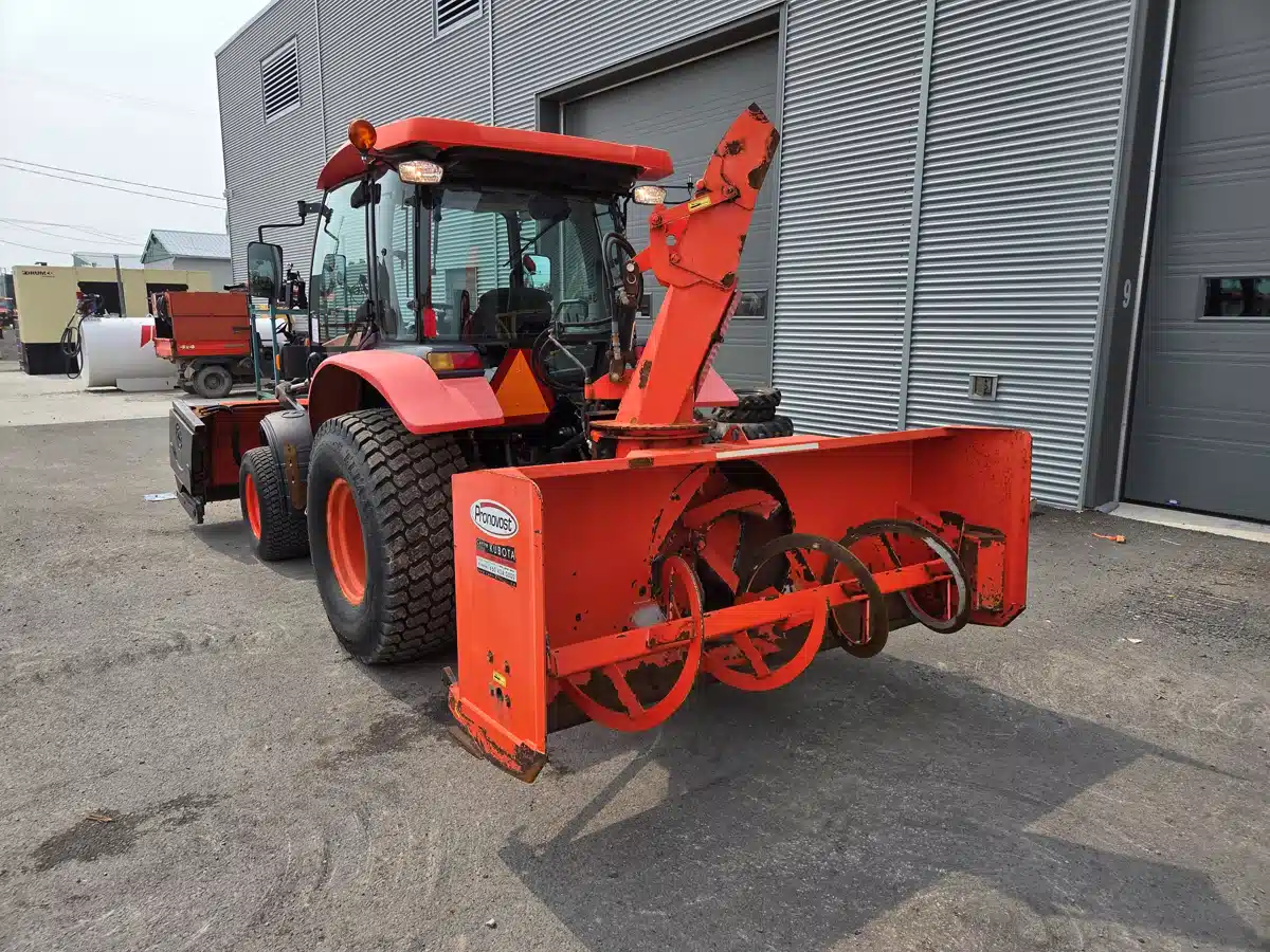 Gallery image 2 for Used 2018 Kubota L4560HSTC Tractor
