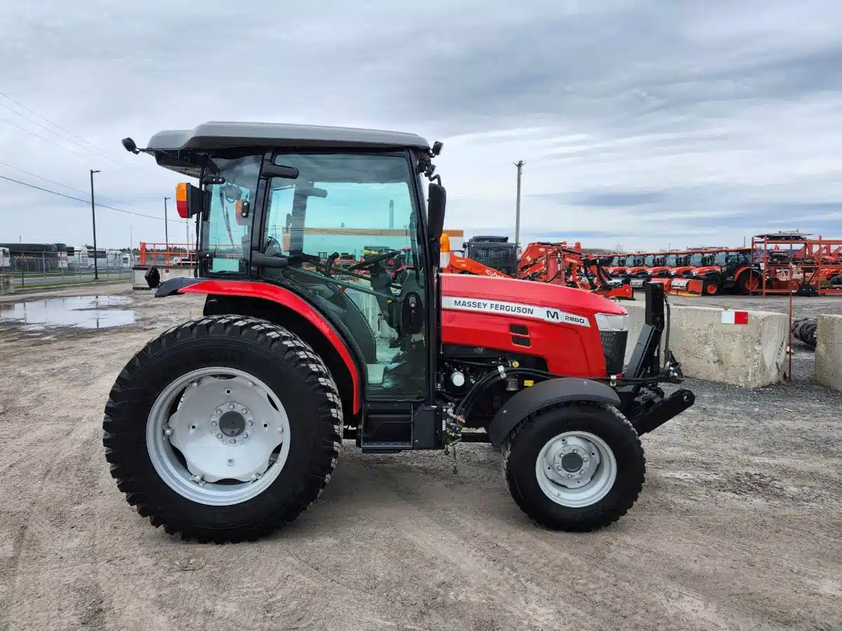 Gallery image 1 for Used 2020 Massey Ferguson 2860M Tractor