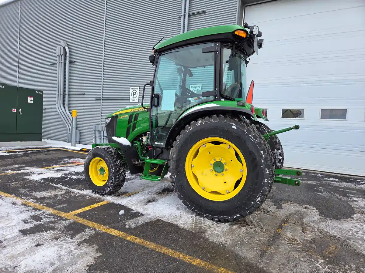 Gallery image 2 for Used 2024 John Deere 4066R Tractor