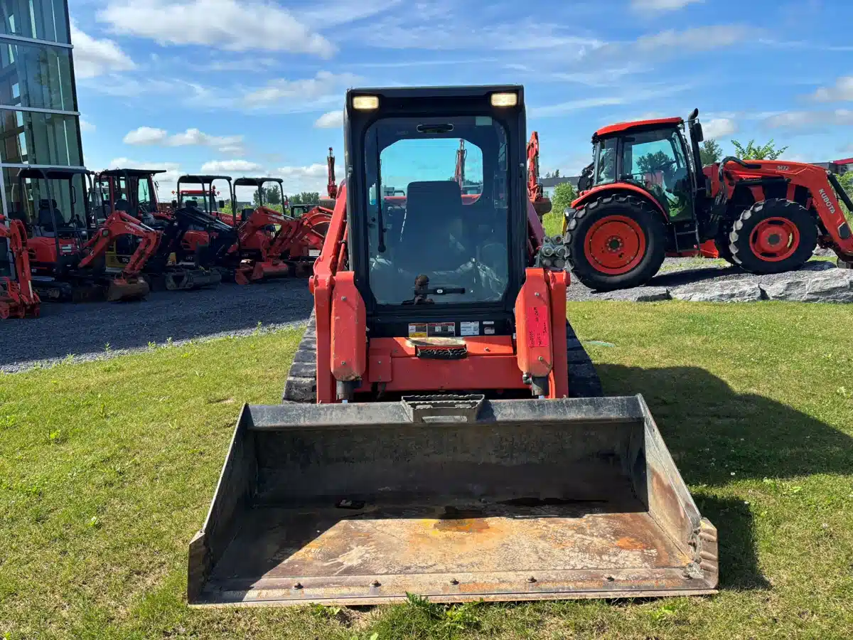 Gallery image 2 for Used 2022 Kubota SVL75-2HFWC Track Loader