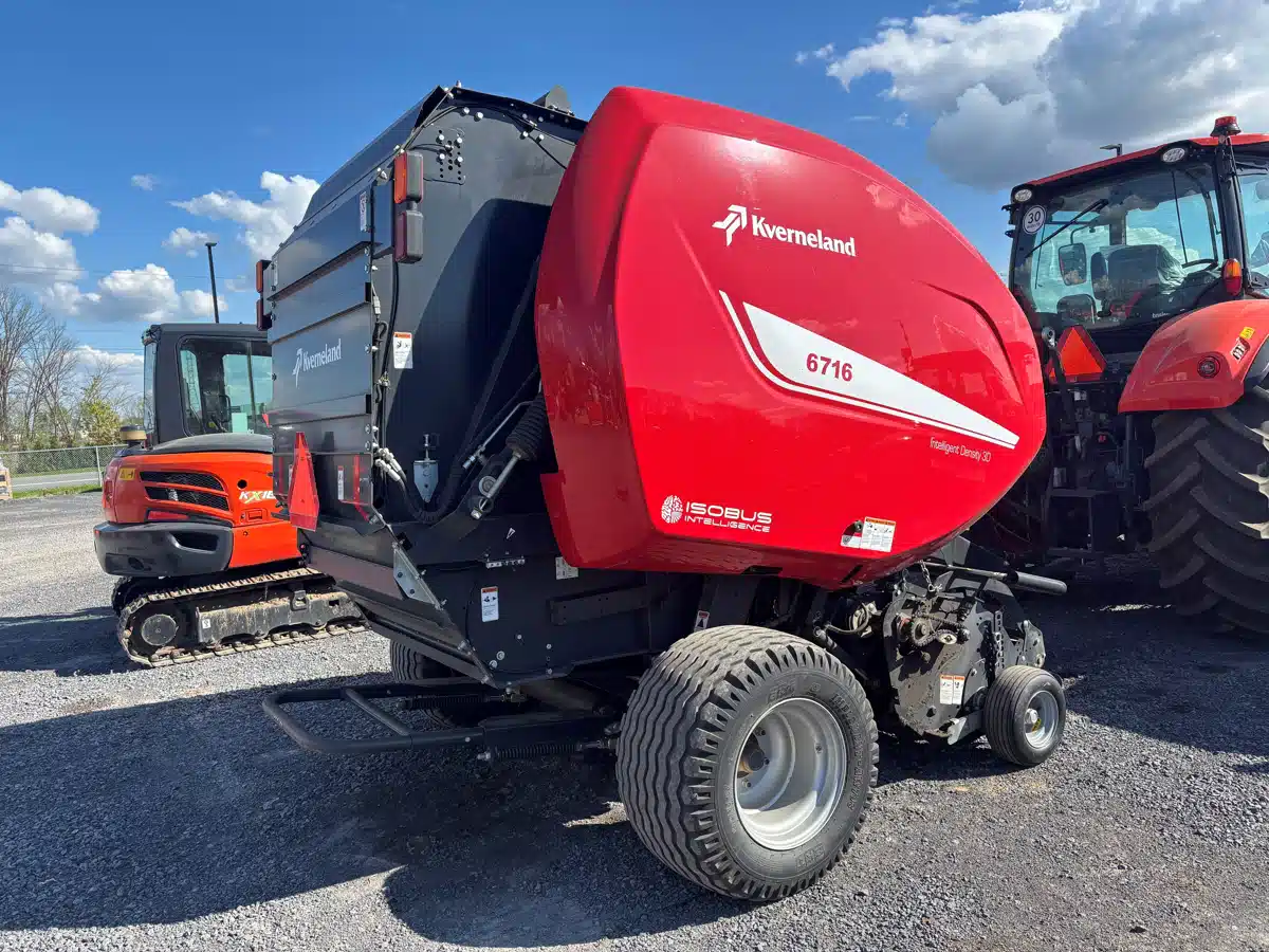 Gallery image 2 for Used 2016 Kverneland 6716SC14N Attachment