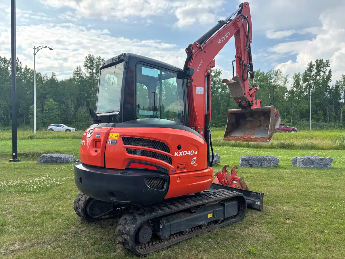 Gallery image 2 for Used 2024 Kubota KX040-4 Excavator