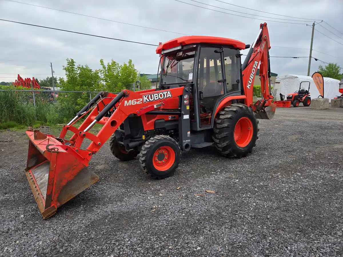 Gallery image 1 for Used 2019 Kubota M62TLBV Tractor