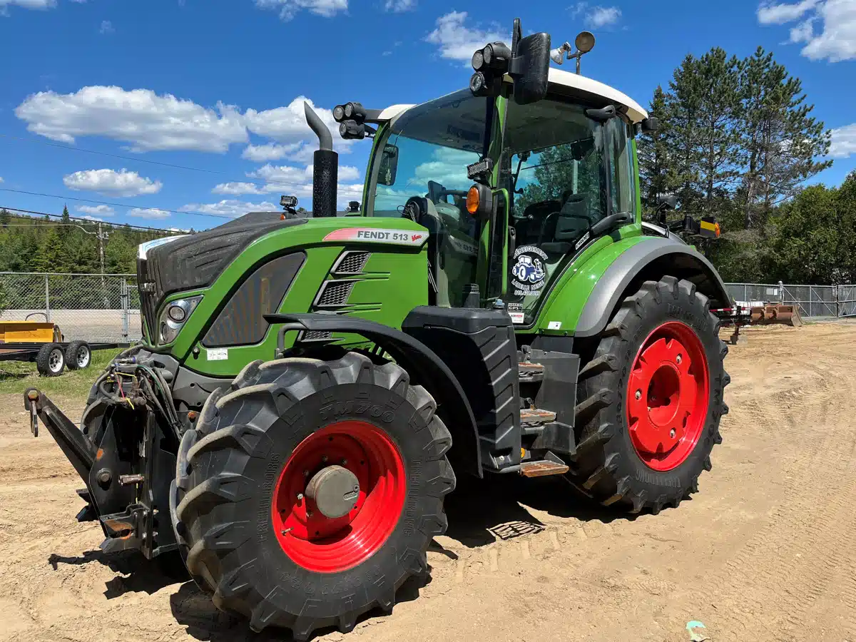 Gallery image 1 for Used 2022 Fendt 513 S4 Vario Tractor