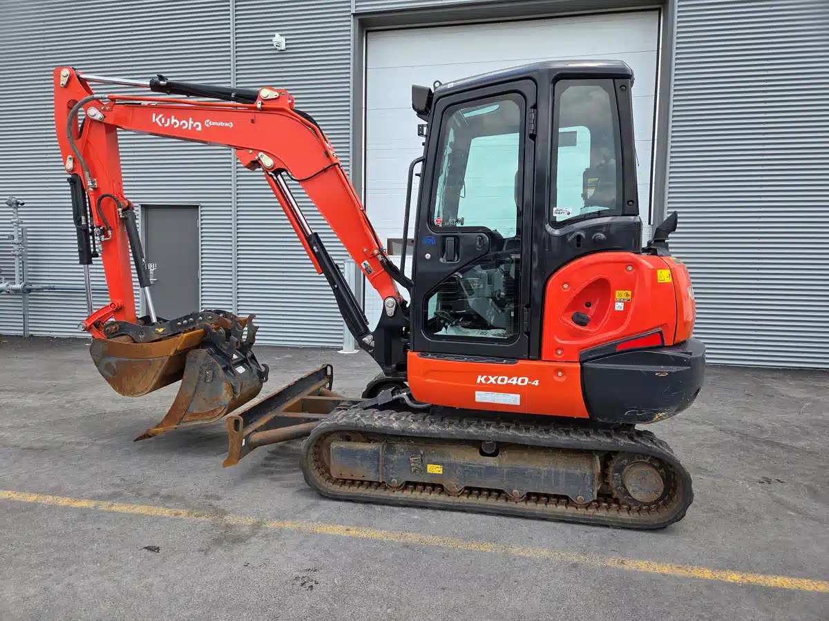 Gallery image 2 for 2023 Kubota KX040-4 Excavator