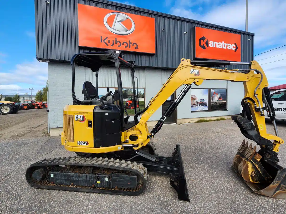 Gallery image 1 for Used 2022 Caterpillar 302.7CR Excavator