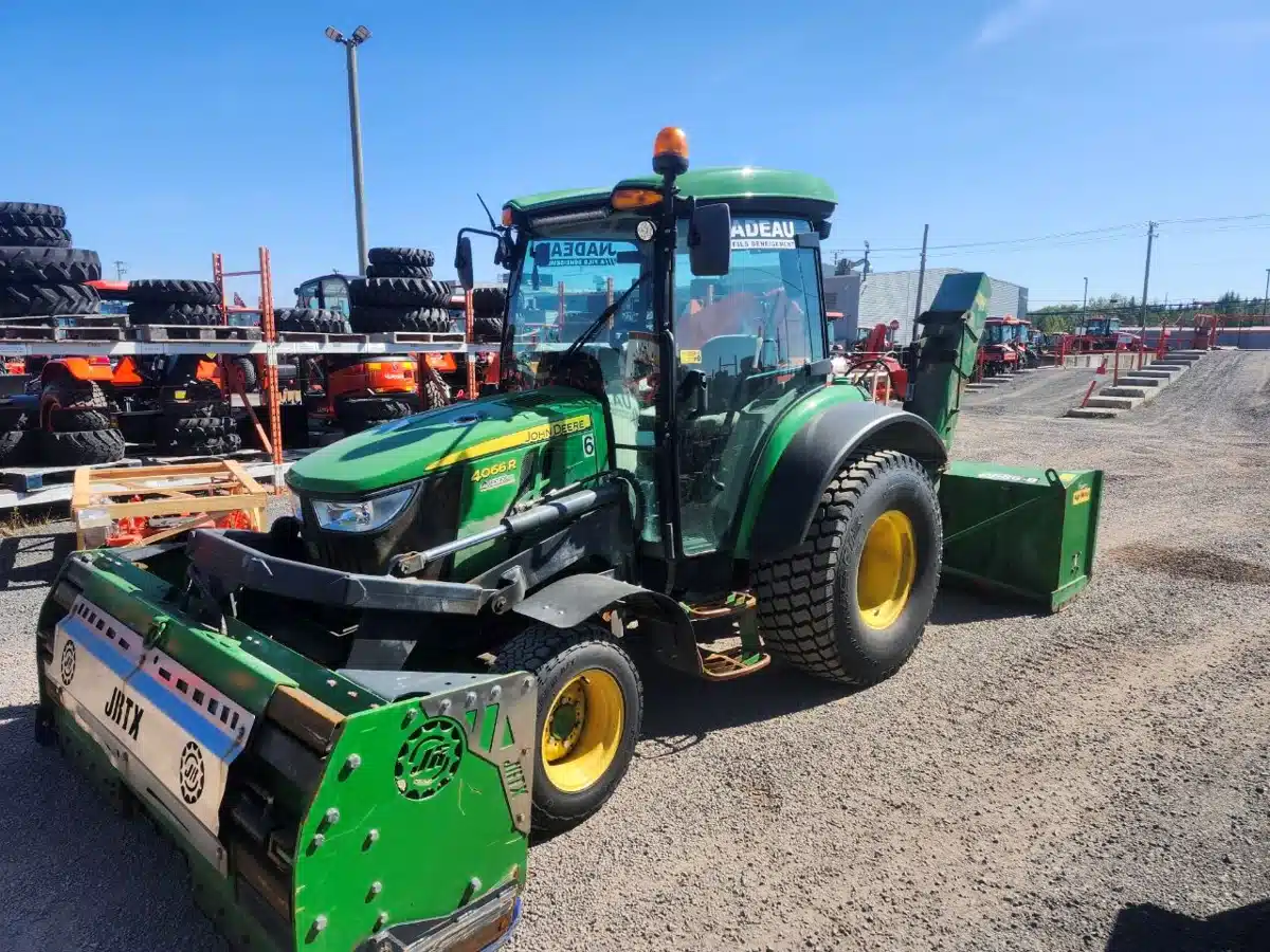 Gallery image 1 for Used 2020 John Deere 4066R Tractor