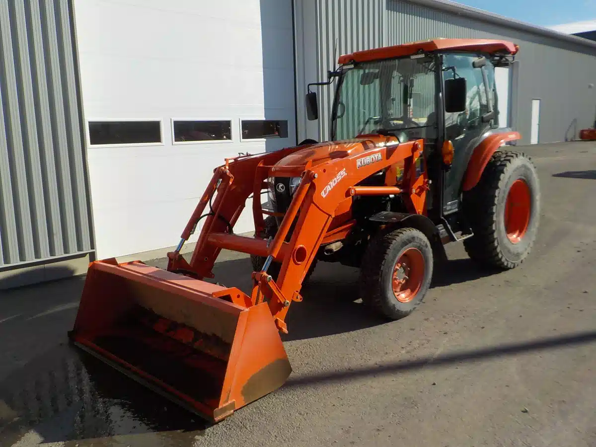 Used 2021 Kubota L6060 Tractor