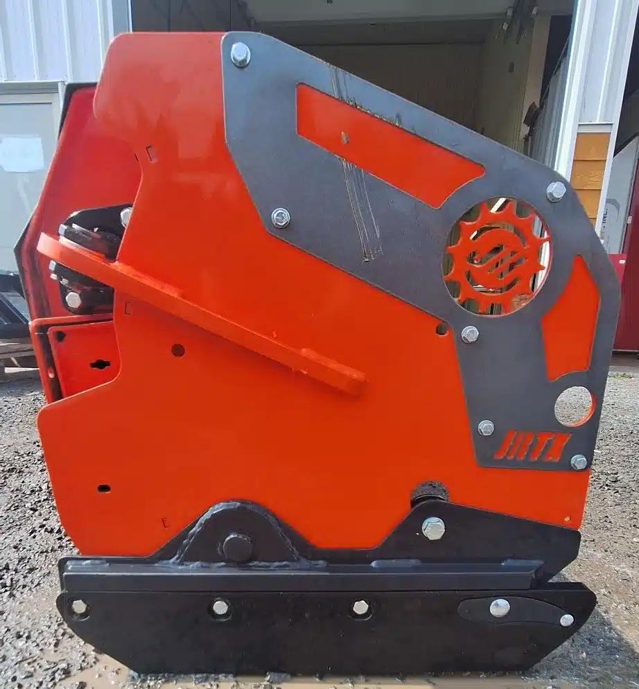 Used 1900 Roberge JRTX-32-7-42-INV Attachment