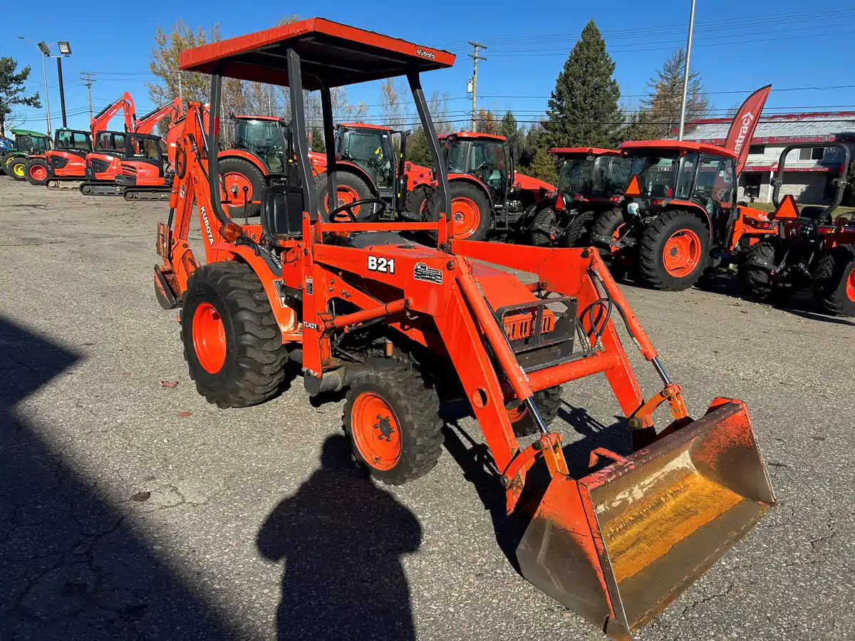 Used 2007 Kubota B21 Backhoe Loader