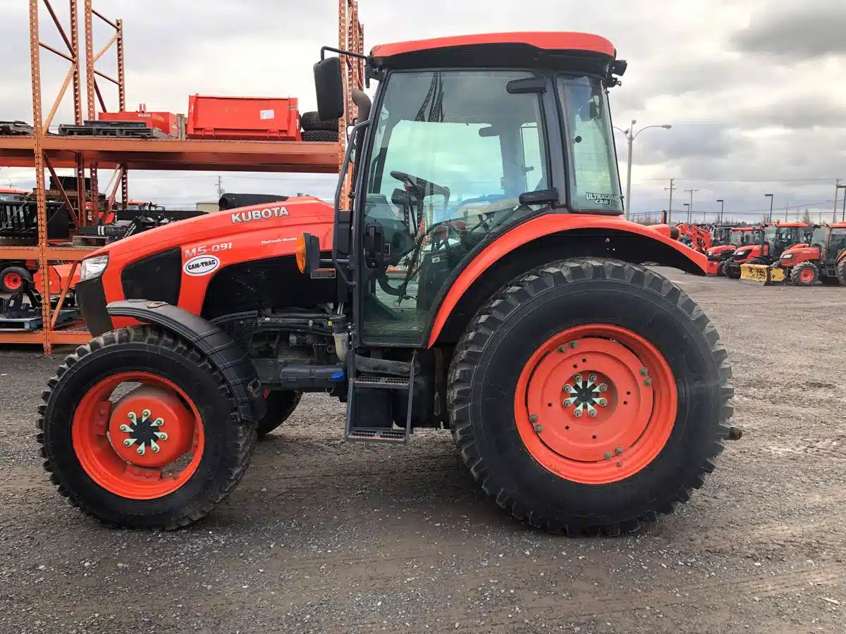 Used 2019 Kubota M5-091 Tractor
