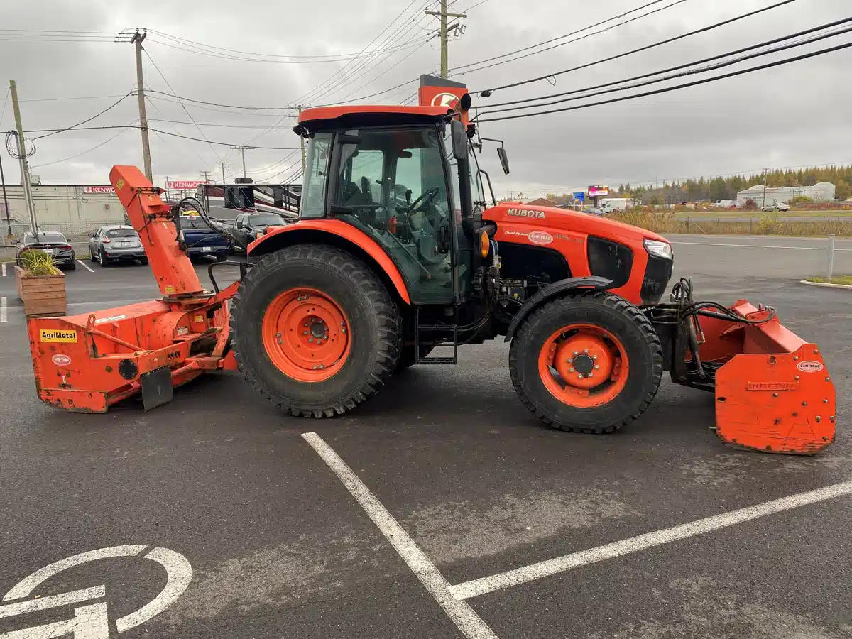 Gallery image 2 for Used 2019 Kubota M5-111 Tractor