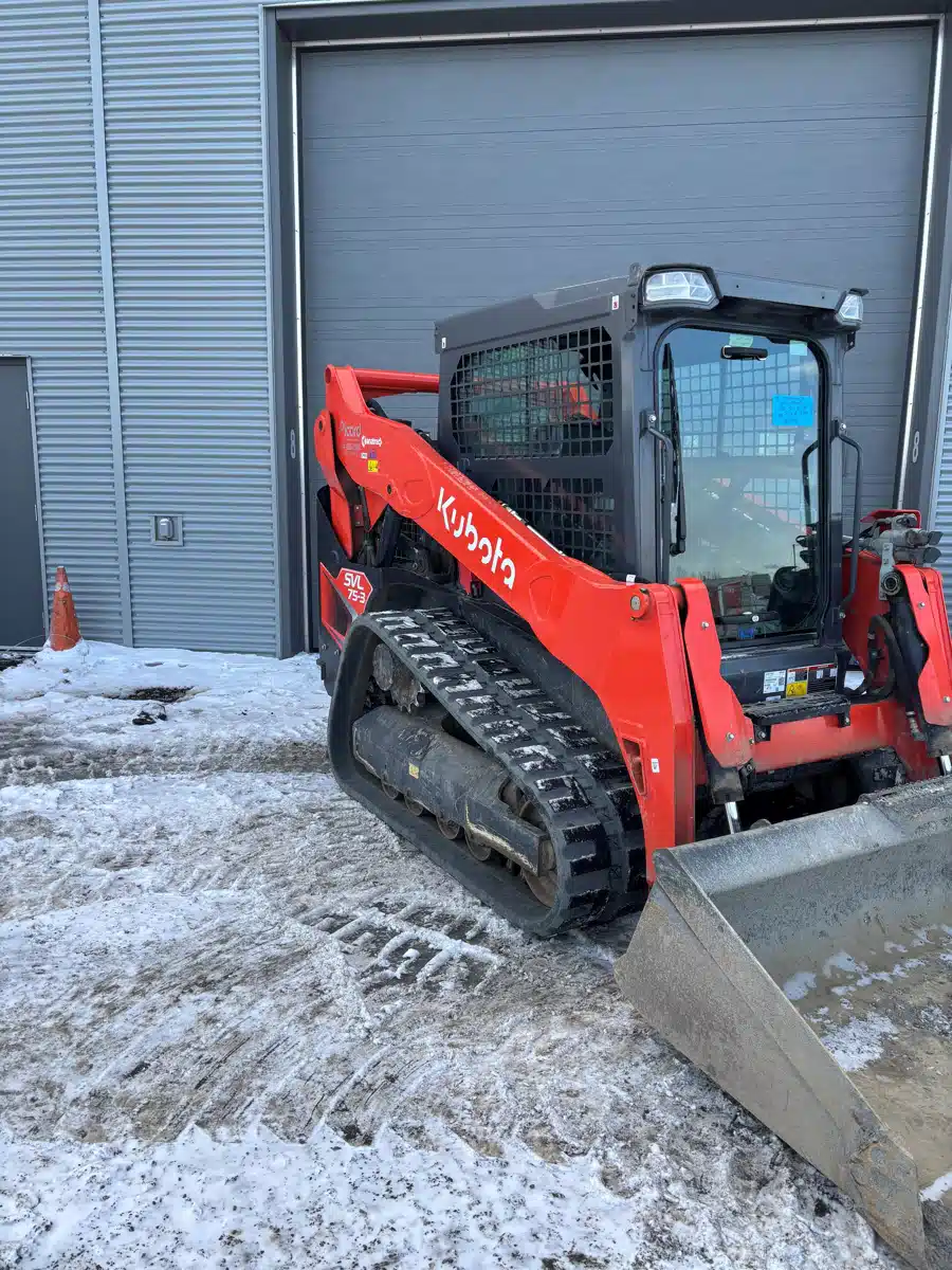 Gallery image 2 for 2023 Kubota SVL75-3CHFRW Track Loader