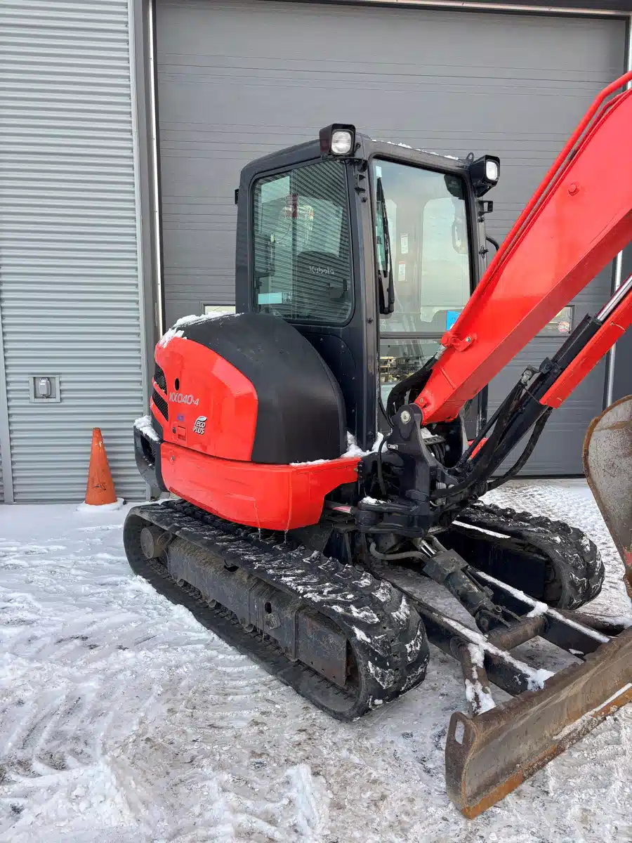 Gallery image 2 for 2019 Kubota KX040-4 Excavator
