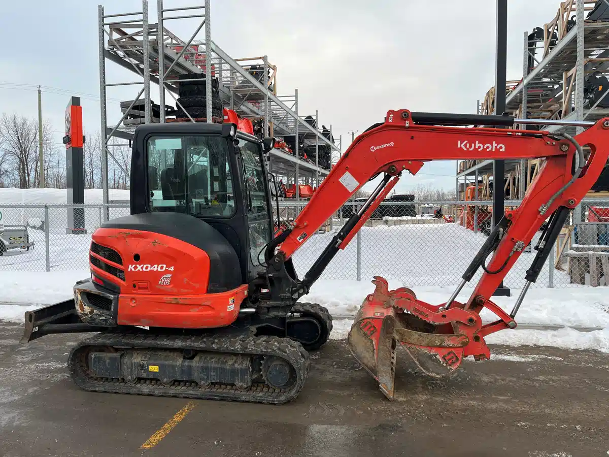 Gallery image 1 for 2024 Kubota KX040-4 Excavator