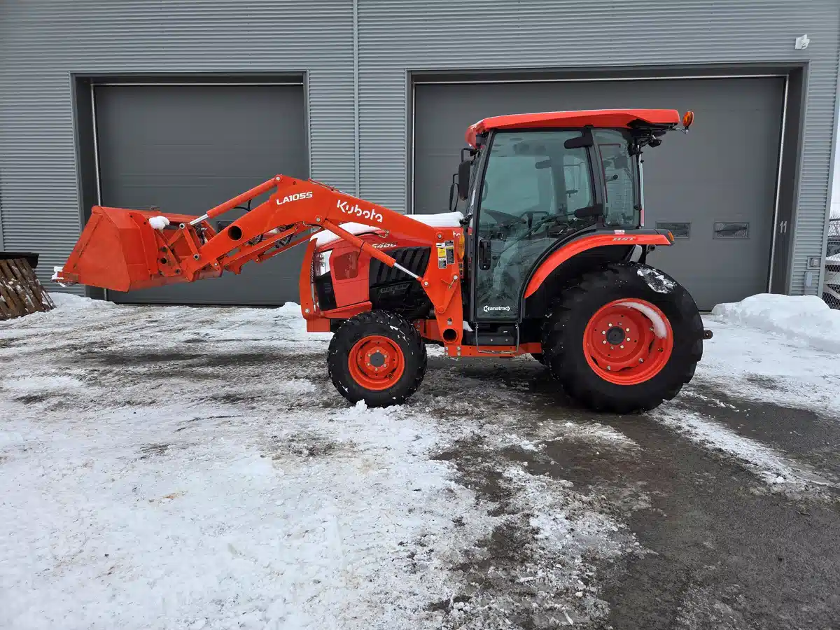 Gallery image 1 for 2023 Kubota L4560HSTC Tractor