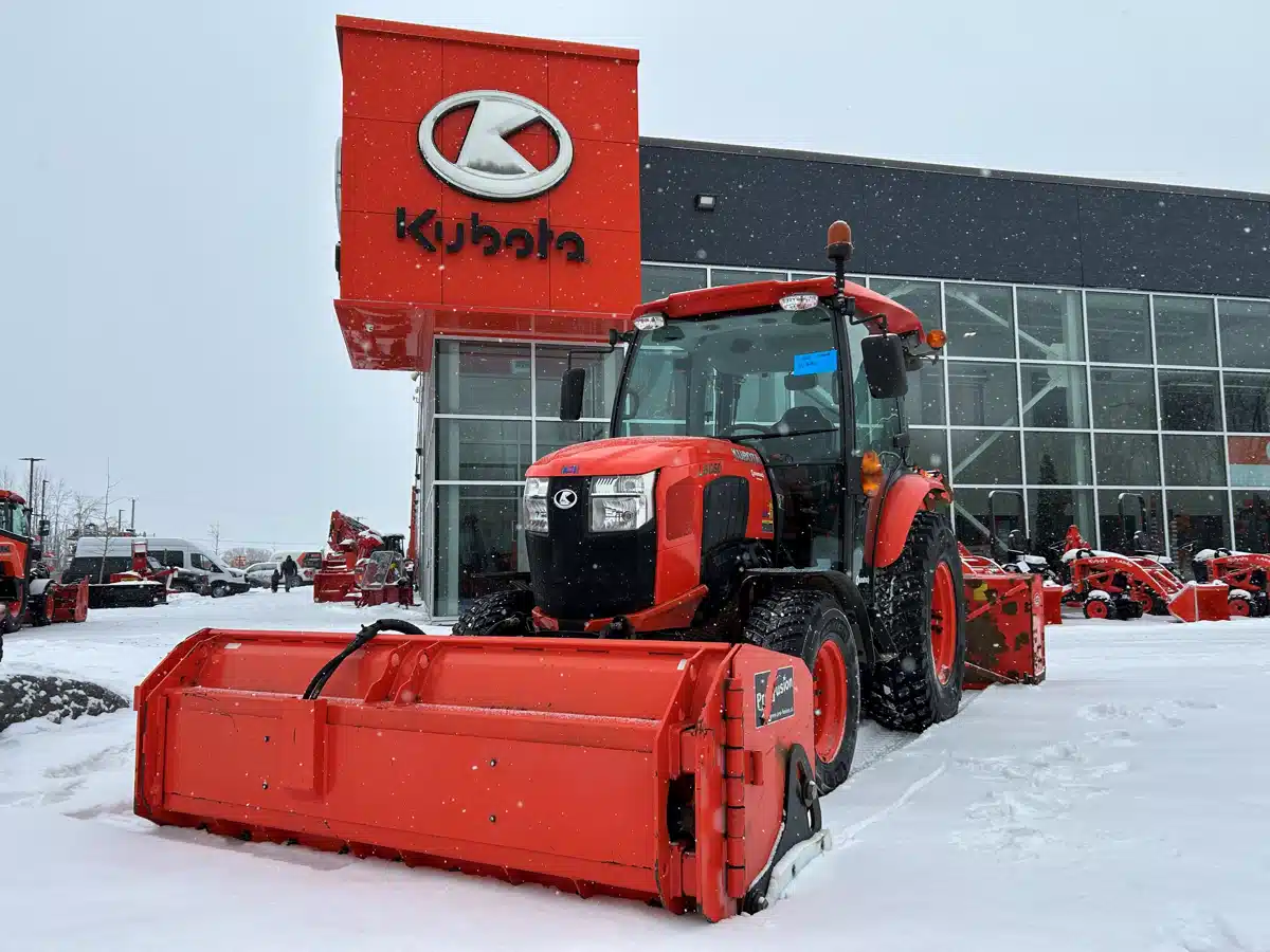 2016 Kubota L6060 Tractor