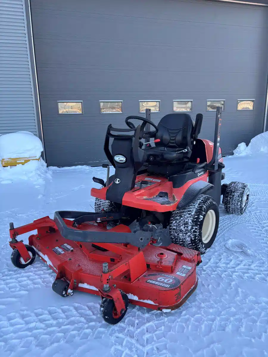 2023 Kubota F2690 Mower - Front Deck
