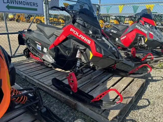 Gallery image 1 for Used 2021 Polaris 850 MATRYX INDY XC 129 Snowmobile