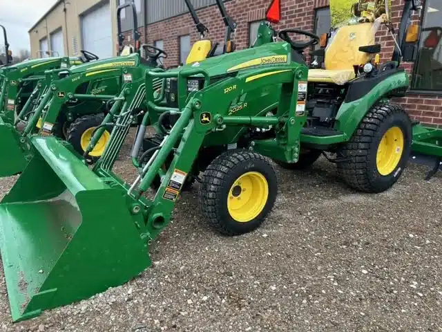 Gallery image 2 for Used 2024 John Deere 2025R Tractor