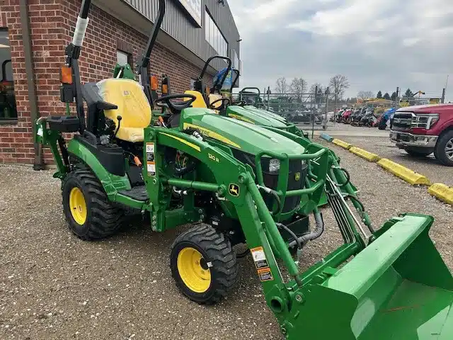 Gallery image 2 for Used 2024 John Deere 1025R Tractor