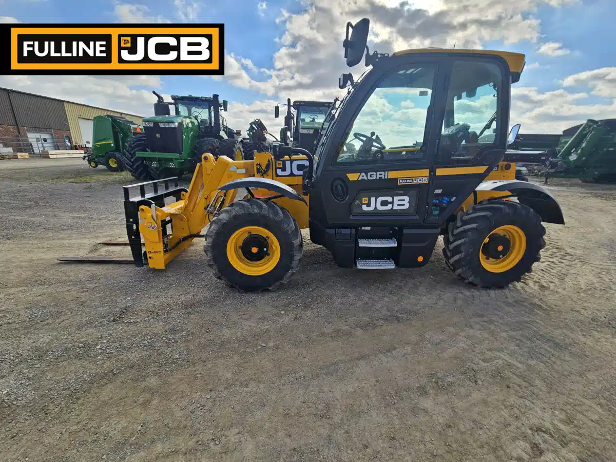 Gallery image 1 for Used 2023 JCB 532-60 TeleHandler