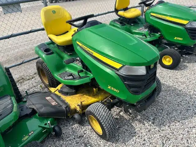 Gallery image 2 for Used 2022 John Deere X390 Lawn Tractor