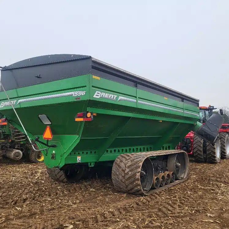Gallery image 2 for Used 2013 Brent 1596 Grain Cart