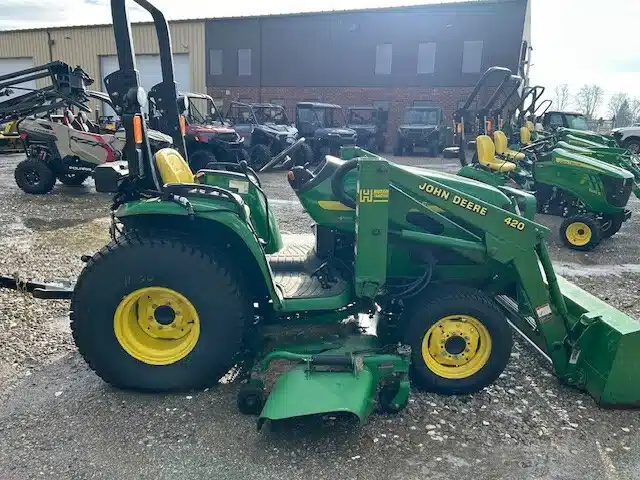 Gallery image 2 for 2002 John Deere 4210 Tractor