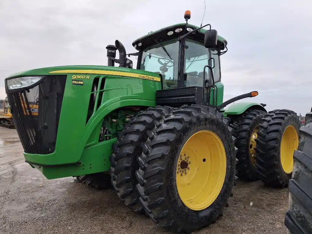 2014 John Deere 9360R Tractor