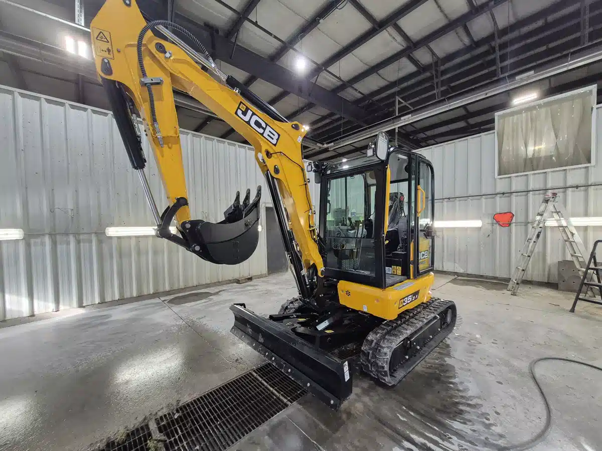 Gallery image 2 for 2026 JCB 35Z1 Excavator