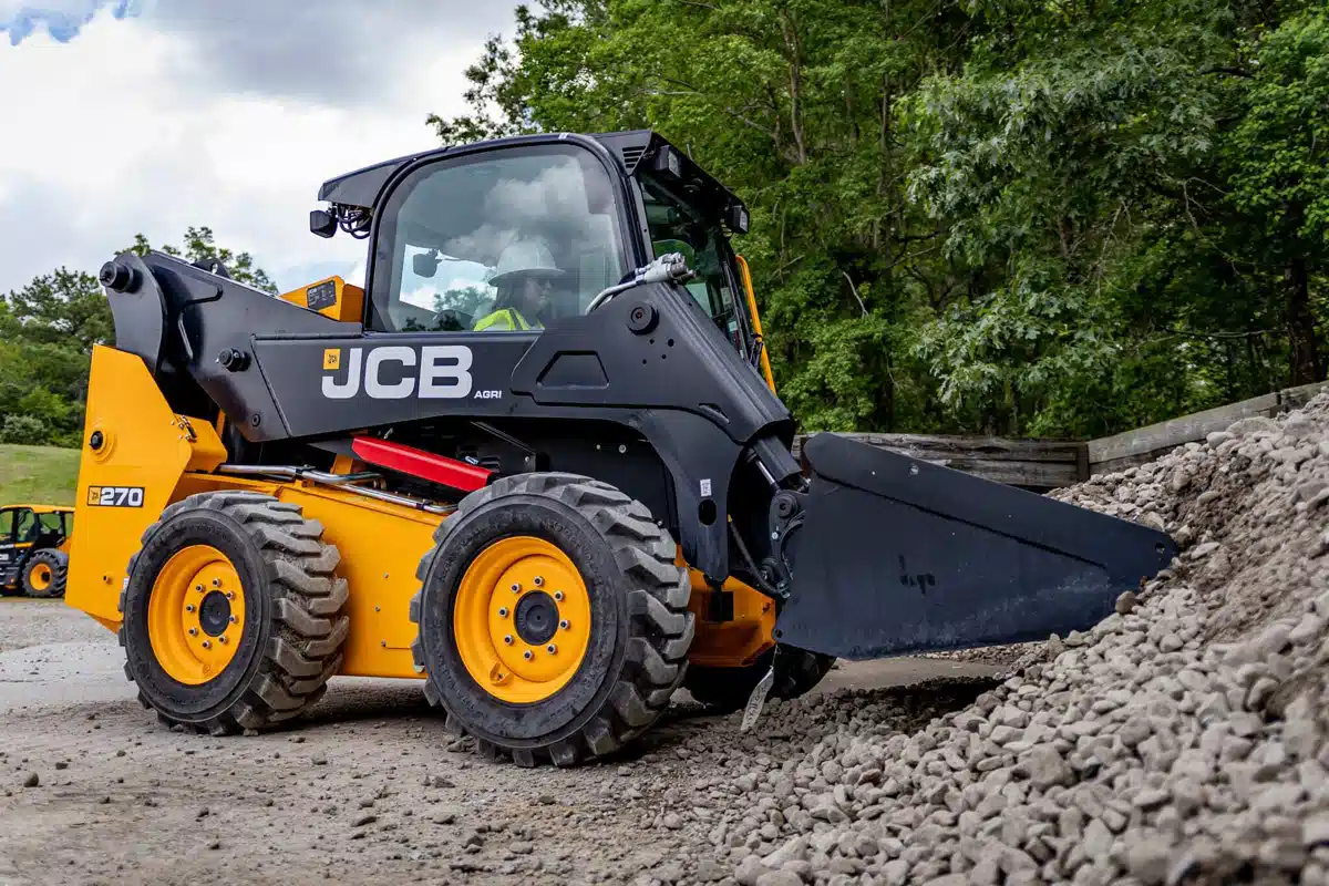 Gallery image 2 for 2026 JCB 270 Skid Steer