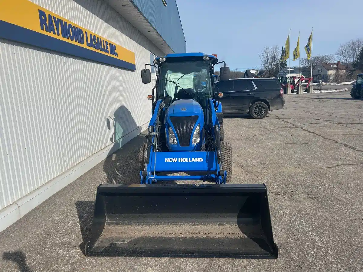 Gallery image 2 for 2018 New Holland BOOMER 50 Tractor