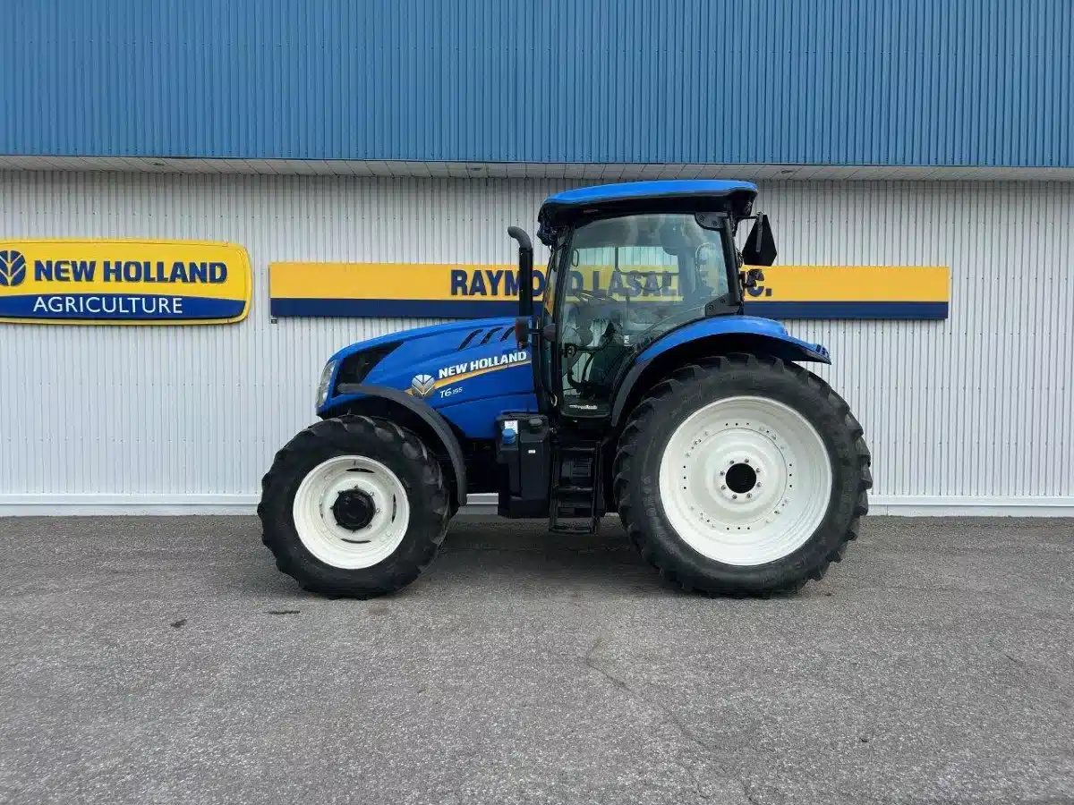 Gallery image 1 for Used 2017 New Holland T6.155 Tractor