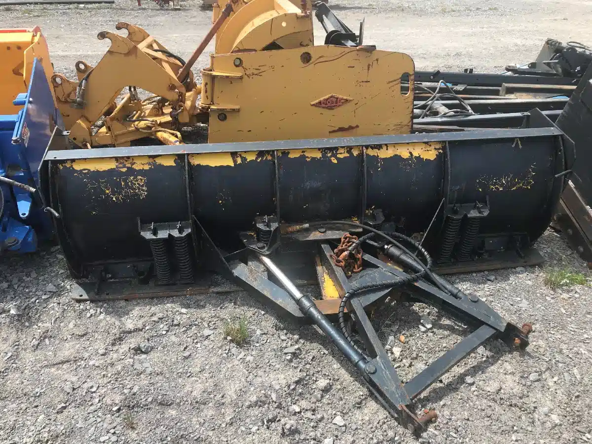 Gallery image 1 for Used Fisher non spécifié Snow Blade