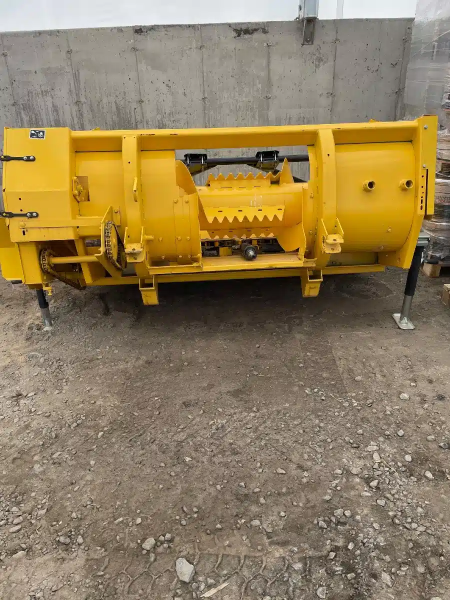 Gallery image 2 for New 2022 New Holland 3PN Header - Forage