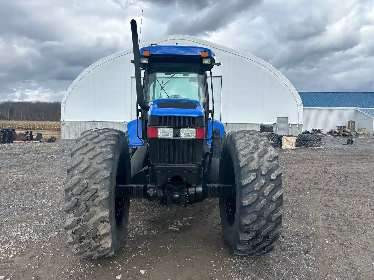 Gallery image 2 for Used 2008 New Holland TV6070 Tractor