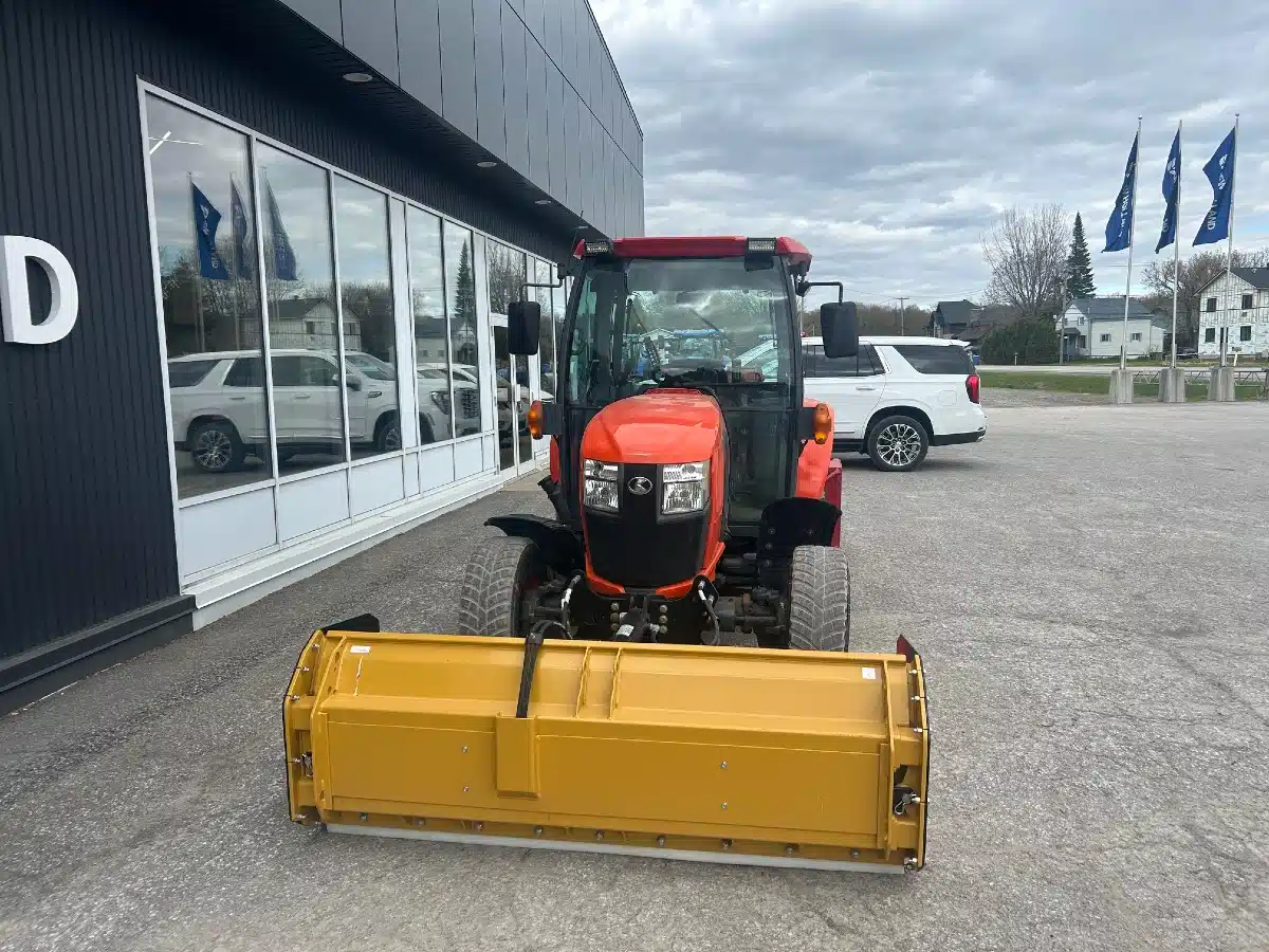 Photo de la Galerie 2 pour 2014 Kubota L6060 Tracteur