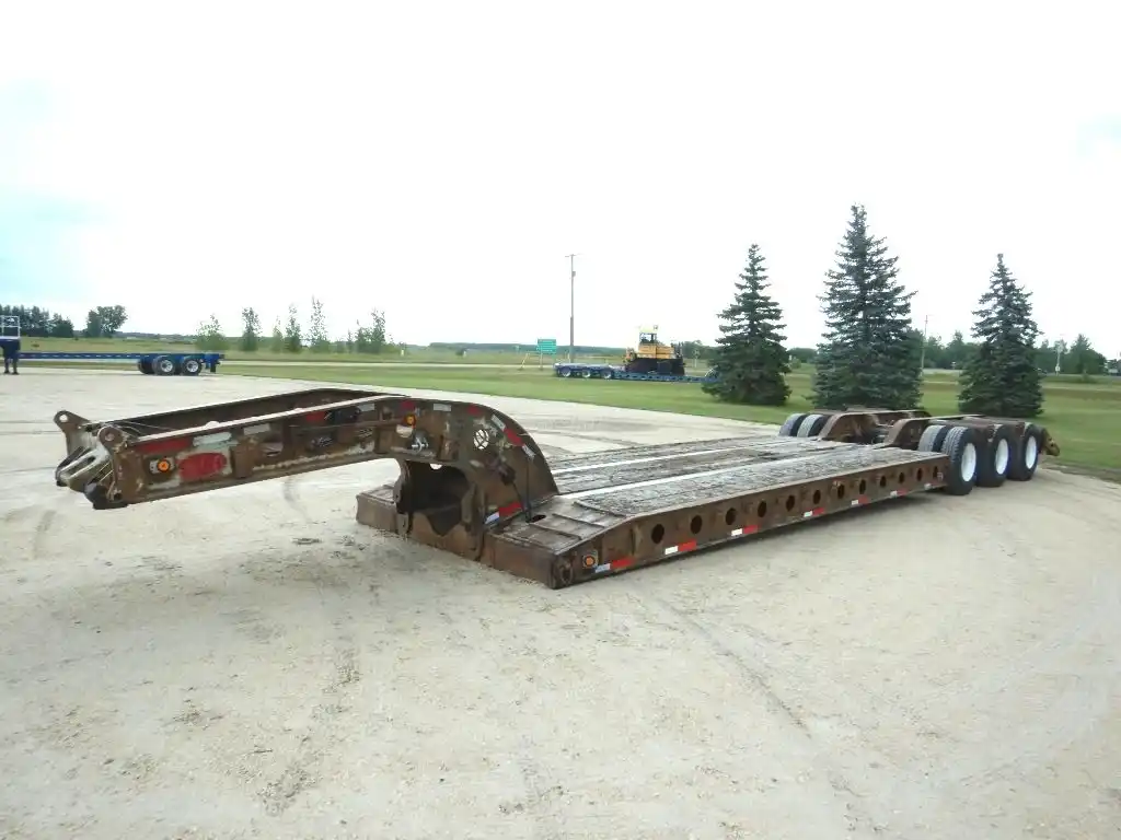 Gallery image 1 for Used 1994 Aspen 60ton Tridem RGN Trailer - Double Drop