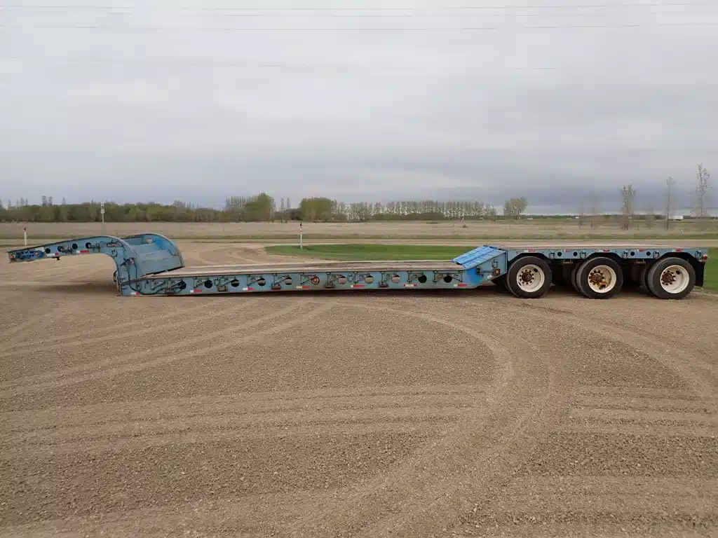 Gallery image 2 for Used 1998 Aspen 43ton Tridem RGN Trailer - Lowbed