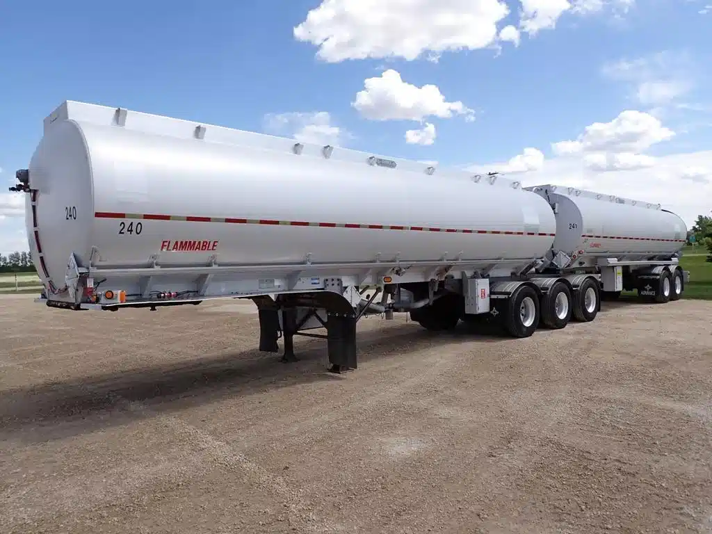 Gallery image 1 for 1997 Advance SUPER-B FUELER Trailer - Tanker
