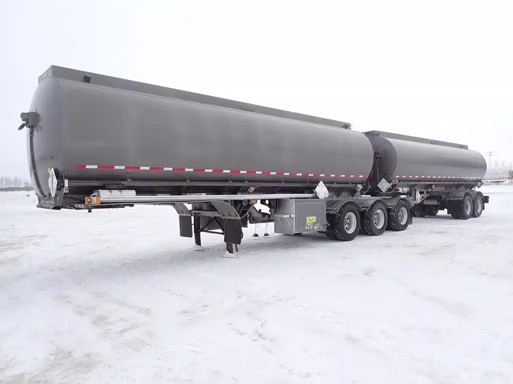 Gallery image 1 for 1996 Advance SUPER-B FUELER Trailer - Tanker