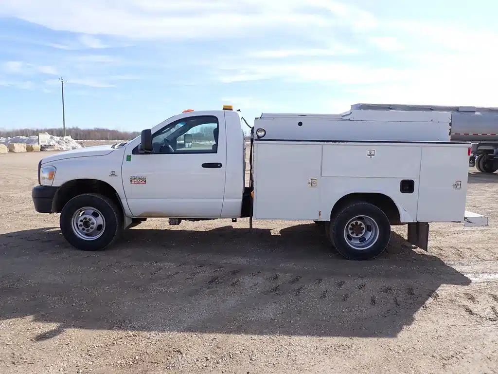 Gallery image 2 for Used 2009 Dodge Ram 3500 Truck - Service